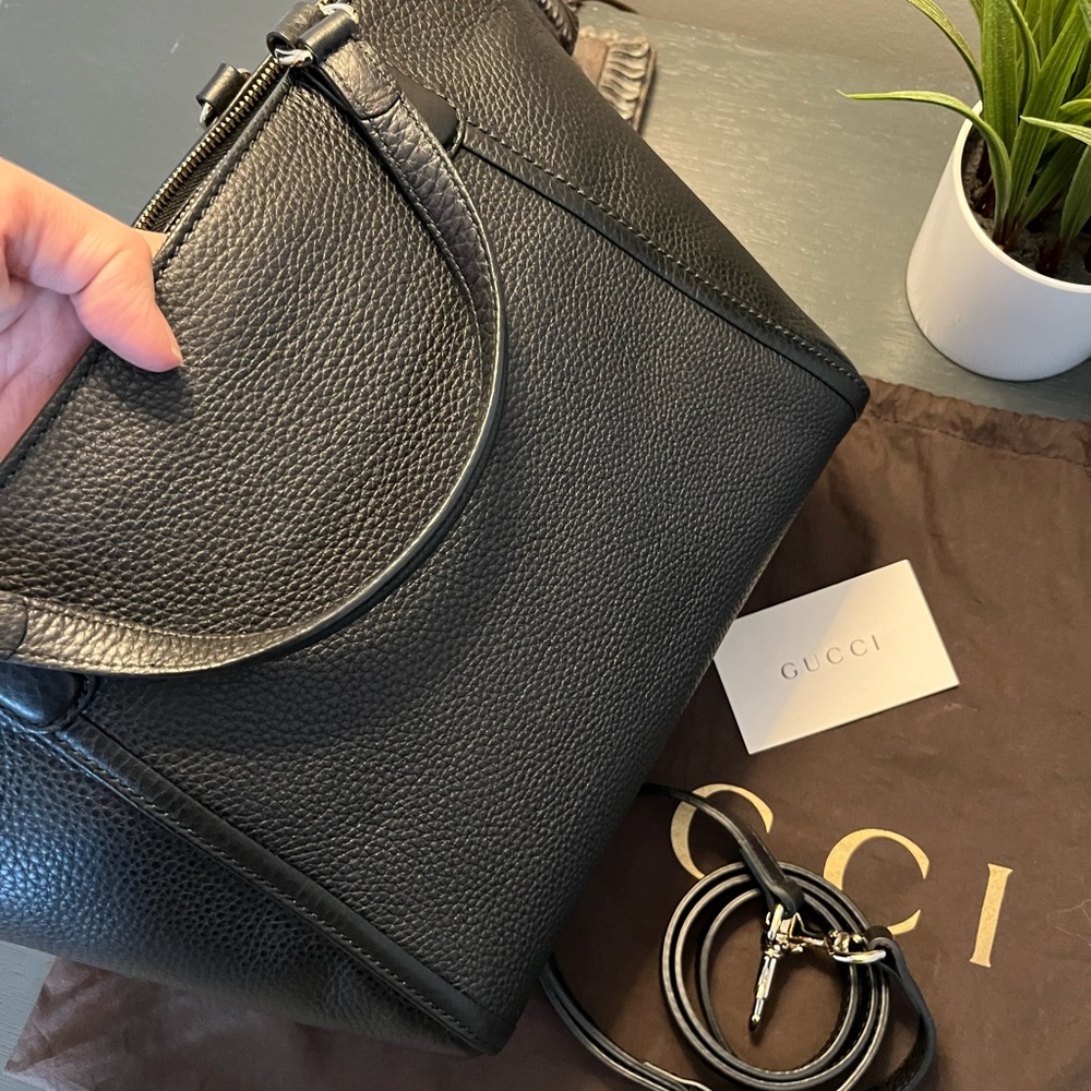 Gucci Sling Bag - Black - Picture 4 of 7